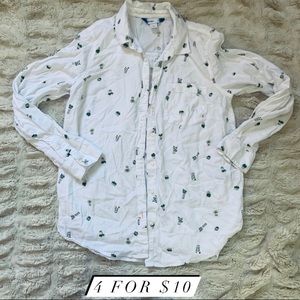 🌹Old Navy Succulent Button Down  🌹